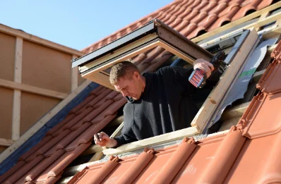Pose de fenêtres de toit Velux à Theys